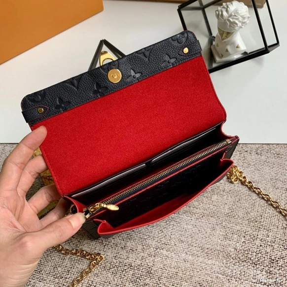 LOUIS WALLET VUITTON VAVIN CHAIN 0806